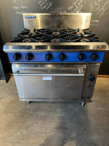 Blue Seal Gas Stainless Steel 6 Burner Range with Oven, Model G506. Size H90 x W90 x D80cm.