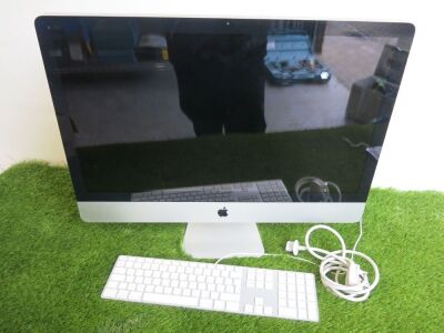 27" Apple iMac, Comes with Wired Keyboard (Spares or Repair)