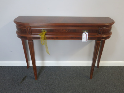 Wooden Hallway Console Wall Side Table (No Handles). Size H82 x W118 x D31cm.