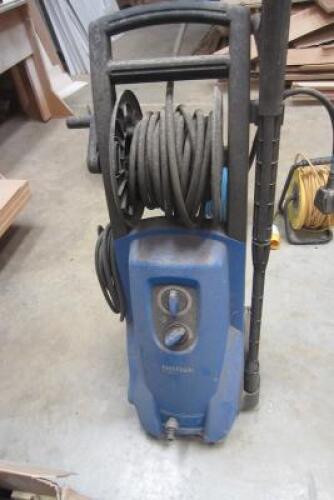 Nilfisk P150.1 Pressure Washer with Lance