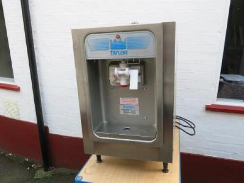 Taylor Company Counter Top Single Dispenser Soft Serve Freezer-Ice Cream Machine. Model 152/1A, S/N M8032335, Low Volume, Single Flavour & Gravity Feed, Financed July 2018 £4500.00. Size H71cm x W44cm x D70cm