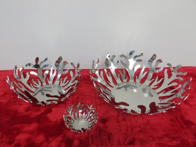 Set of 3 x Alessi Mediterraneo Stainless Steel Fruit Basket & Dishes, Inox 18/10 LPWK-E Silvestris 2009.