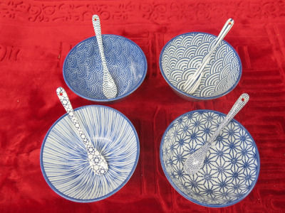 Set of 4 x Tokyo Japan Small Bowls with Spoons.