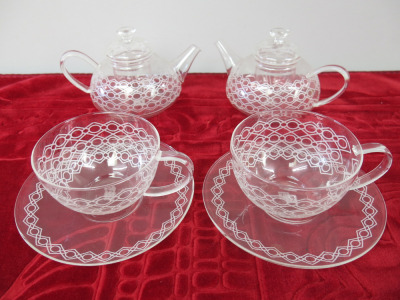 T2 Tea Set with 2 x Cup & Saucer & 2 x Teapots.