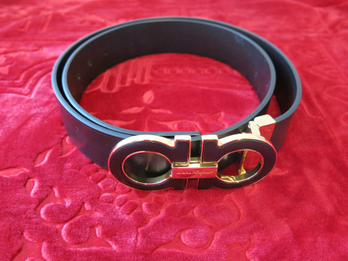 Salvatorre Ferragamo Black Leather Belt with Buckle. 112cm.