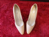 Pair of Tods Ladies Shoes in Light Pink. Size 37 1/2. Appear Unworn/New.