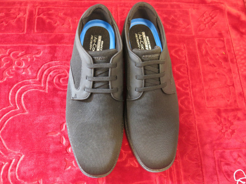 Pair of Sketchers Black Men's Shoes, Size 13. Appear New/Unworn.