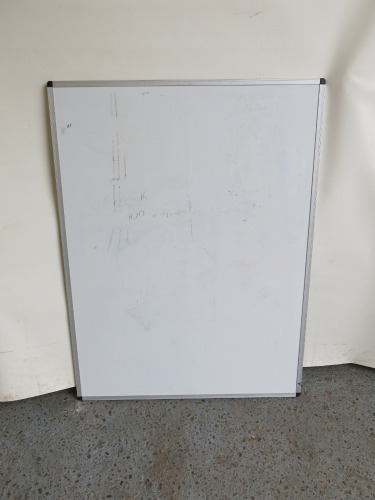 Viz Pro Magnetic Whiteboard, Size H120 x W90cm.