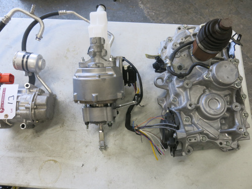 3 x Nissan Leaf EV Parts to Include: 2010-2014 Hybrid Automatic Gearbox - 3NFOBVB, 2010-2017 Brake Booster Master Cylinder & Air Compressor (As Viewed).