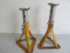 Pair of Halfords 2 Tonne Axel Stand. - 3