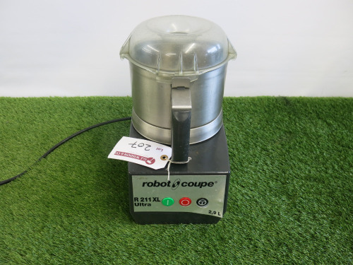 Robot Coupe Food Processor, Model R211 Ultra XL.