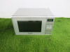 Panasonic 800w Microwave, Model NN-E28JNM.