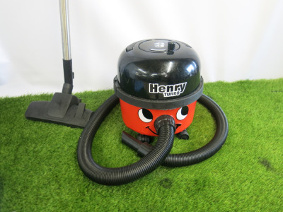 Henry Turbo Vacuum Cleaner. Comes with Hose & Attachment.