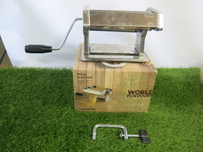 Kitchen Craft Pasta Machine in Original Box.