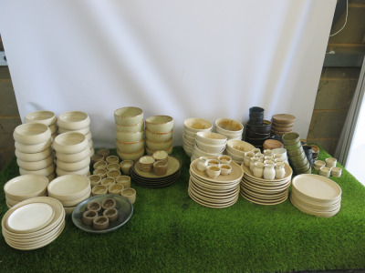 Approx 220 Pieces of Assorted Sized Branded Crockery to Include: 25 x MIJ, 16 x Kaver Home, 55 x Lora Huws, 66 x Sytch Farm, 6 x Surrey Ceramics & 52 x Others.