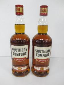 2 x Bottles of Southern Comfort, 70cl.