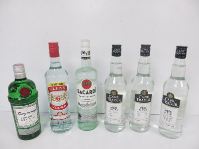6 x Assorted 70cl Spirits to Include: 3 x Cane Trader White Rum, 1 x Bacardi Superior Rum, 1 x Tanqueray Dry Gin & 1 x Glen's Vodka.