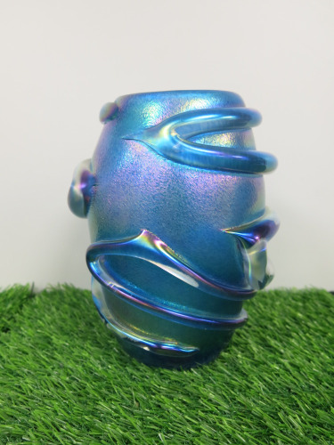 John Ditchfield Handmade - Swirl Iridescent Vase in Blue. Size H18cm. Etched with John Ditchfield Signature, No 11411 & Glasform with Glasform Label.