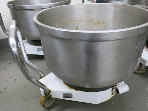 Ibis Mixing Bowl & Trolley, Model WSA340. NOTE: for use with lots 48, 49, 50 & 51.