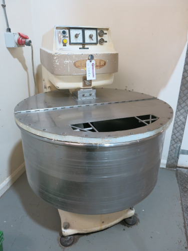 Kemper Floor Standing 200kg Planetary Spiral Mixer. Fixed Head (No Plates).