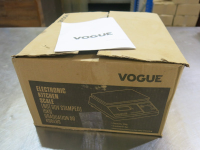 Boxed New Vogue Electronic Kitchen Scale, Model F178, 15KG Capacity.