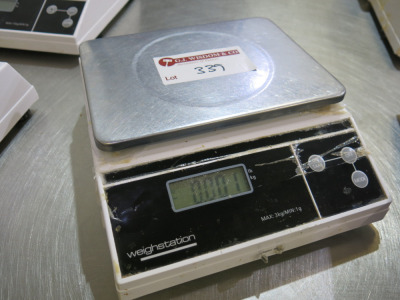 Weigh Station F178 15kg Scales.