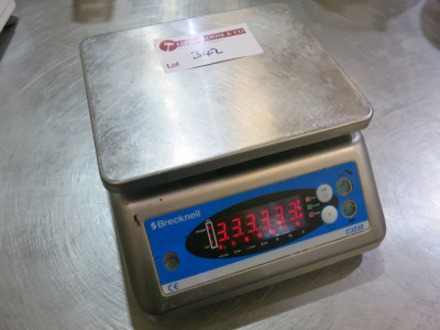 Brecknell C3235 15kg Scales.