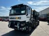 LK68 AEZ: Renault C460, 8 x 4 Omega Roadmaster Volumetric Concrete Mixer, 32,000kg Gross, One Owner From New, Mileage 219,419km. Comes with Key, V5 & Document History Folder. - 3