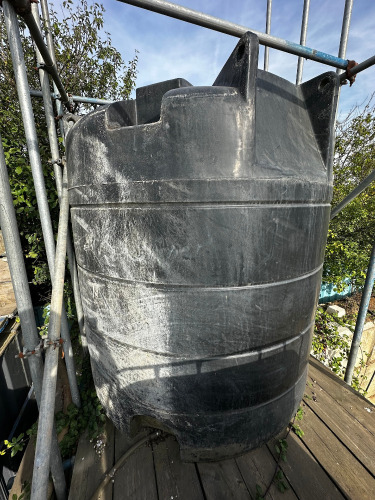 10,000 Litre Water Tank. (LOCATED IN YARD 3).