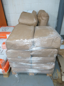 Pallet Containing 25 x 25Kg Bags of Maka Zytnia Type 997 Flour, BBE 10/2024.