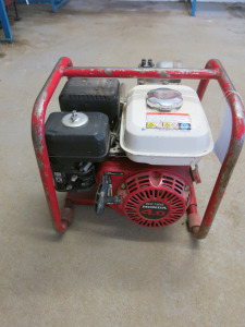 Clarke CHS23 Water Pump with Honda GX120 Petrol Engine in Frame (Requires Attention).