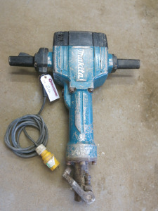 Makita HM1810 Electric Breaker, 110v, 1700W. Comes with Manual.