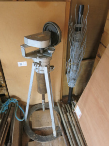 Farnell Testing Machine with Field Vane Rods & Spacers, Spider Spacers for Monitoring Well Pipework.