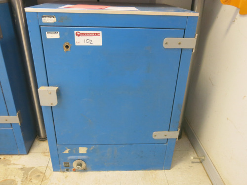 Fan Circulated Single Door Oven, 150 Litre Capacity, Temperature Range 40-250 Degrees C.