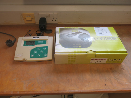 Oakton Bench PH Meter0.14ph. BS1377:3. In Box with Manuals.