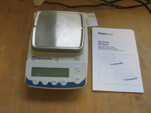 Fisher Scientific SG-601 Scales. 600g x 0.1g. Comes with Manuals