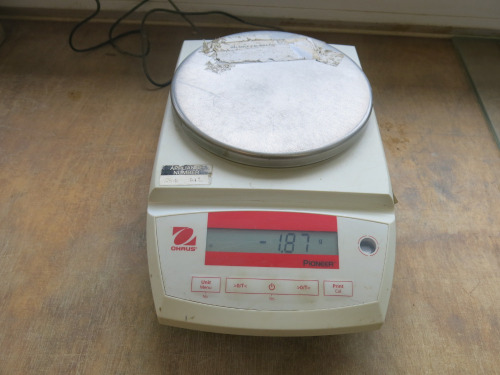 Ohaus Pioneer Electronic Balance Unit.