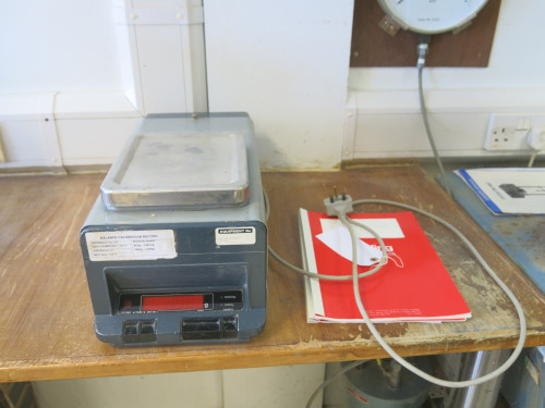 Oertling Electronic Balance Machine.