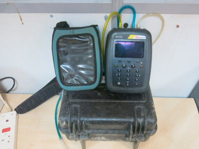 Geotech GO5000 Ground Gas Monitor, Landfill and Contaminated Land Portable Gas Analyser, S/N 501410 in Hard Case with Shoulder Carrier.