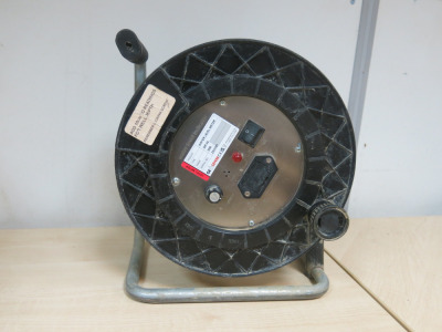 Geosense Reel of Dipmeter, Type DIP-30, S/N 2303097, Range 30M.