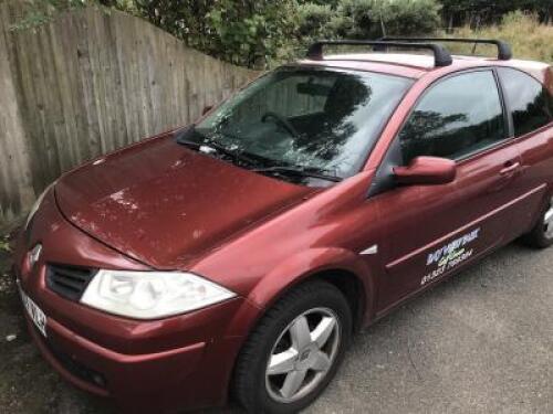 GV07 VLH: Renault Megane Extreme 16v 3 Door Hatchback. MOT Expires 05/2020. Petrol, Manual, 5 Gears, 1390c, Mileage Approx 85,000, 1 Previous Owner, First Registered 31/03/2003. Comes with Key & Documents.