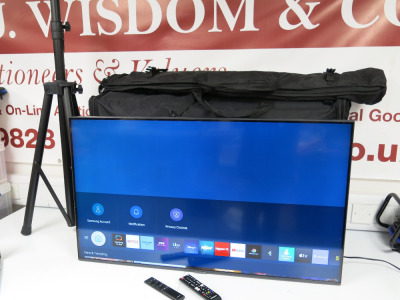 Samsung 43" TV, Model UE43AU7100KXXU. Comes in Gator Carry Case with Tripod Stand, Wall Bracket & Remotes with Power Lead.