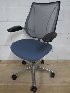 Humanscale Liberty Ocean Task Chair in Blue Fabric with Aluminium Frame.