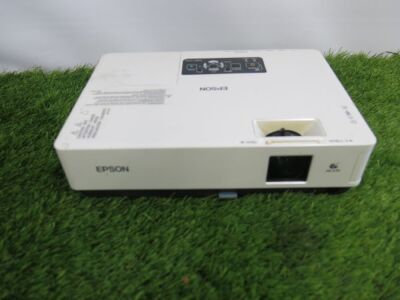 Epson LCD Projector, Model EMP-1710.