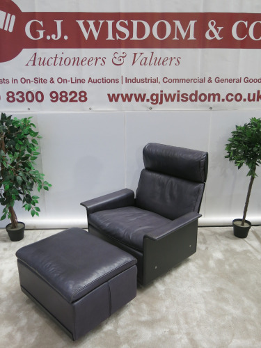 Vintage Dieter Rams Model 620 Deep Purple/Meauve Leather Vitsoe Lounge Chair with Swivel Base & Ottoman.