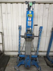 Genie Superlift Advantage, Model SLA-15.