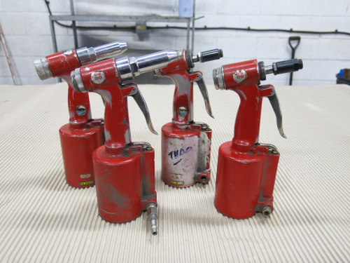 4 x Assorted Air Rivet Guns to Include: 2 x Sealey & 2 x Clarke Air.