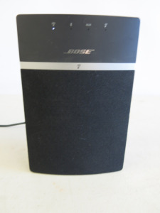 Bose 10'' Sound Touch Wireless System, Model No: 416776. Comes with Remote.