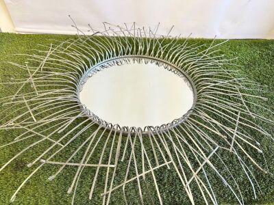 Round Wire Mirror. Size DIA 50cm.