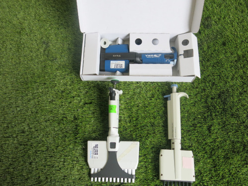VWR Ergonomic High-Performance 8 Channel ME300, 50-300, S/N C53840198. Comes in Original Box. Plus 1 other 12 shot & 1 x 8 shot Pipette.